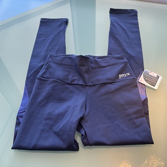 Woman’s legging pnyx made in Brazil size medium navy blue - Picture 2 of 5